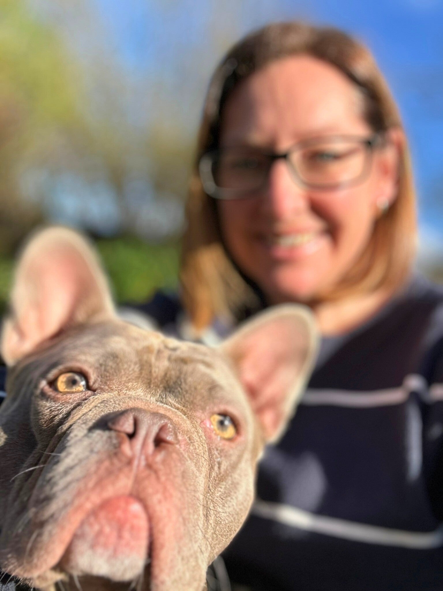 Claire, the founder of Harver Pets with Gary her French Bulldog. 